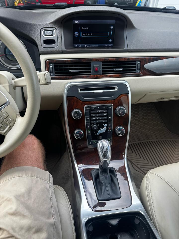 Volvo XC70 3.2 FWD 2013