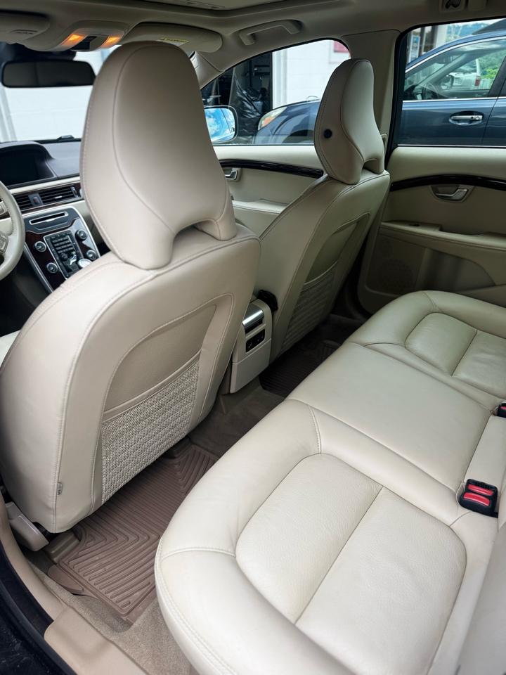 Volvo XC70 3.2 FWD 2013