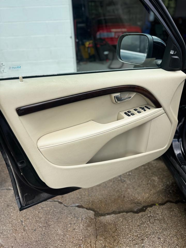 Volvo XC70 3.2 FWD 2013