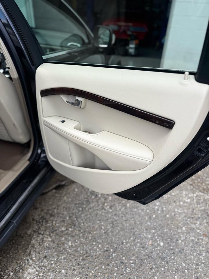 Volvo XC70 3.2 FWD 2013