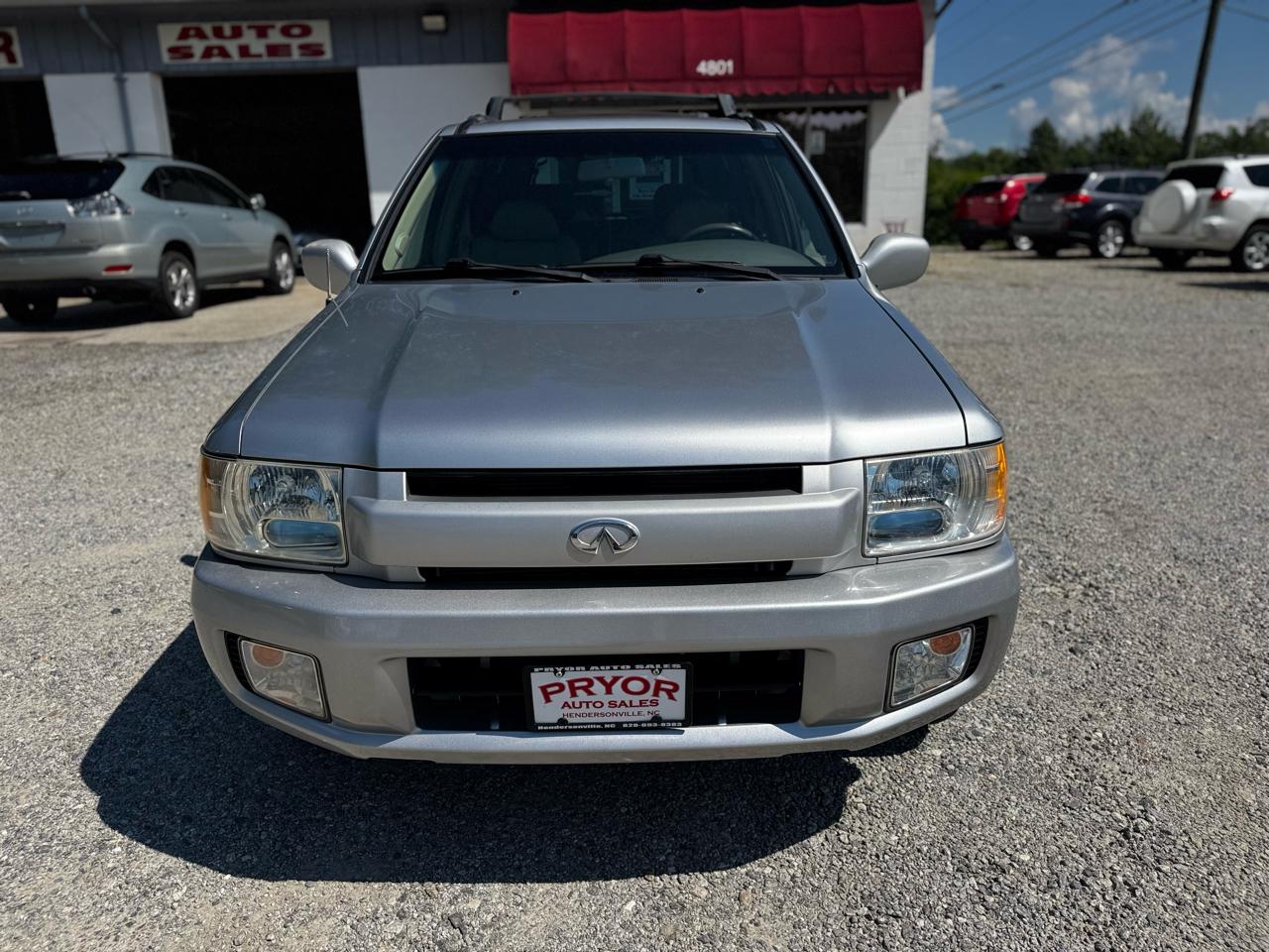Infiniti QX4 4WD 2003