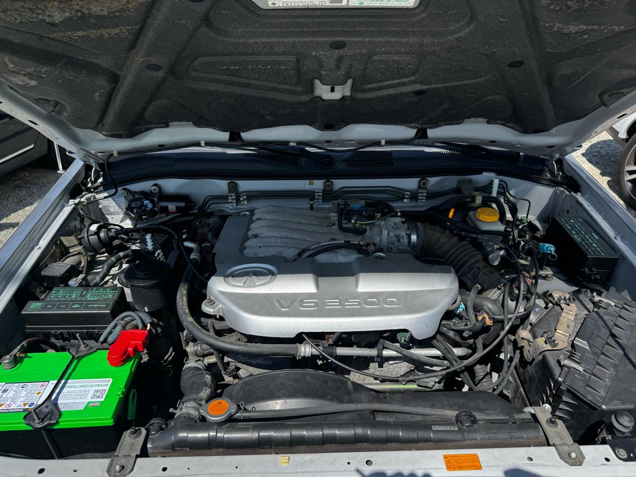 Infiniti QX4 4WD 2003