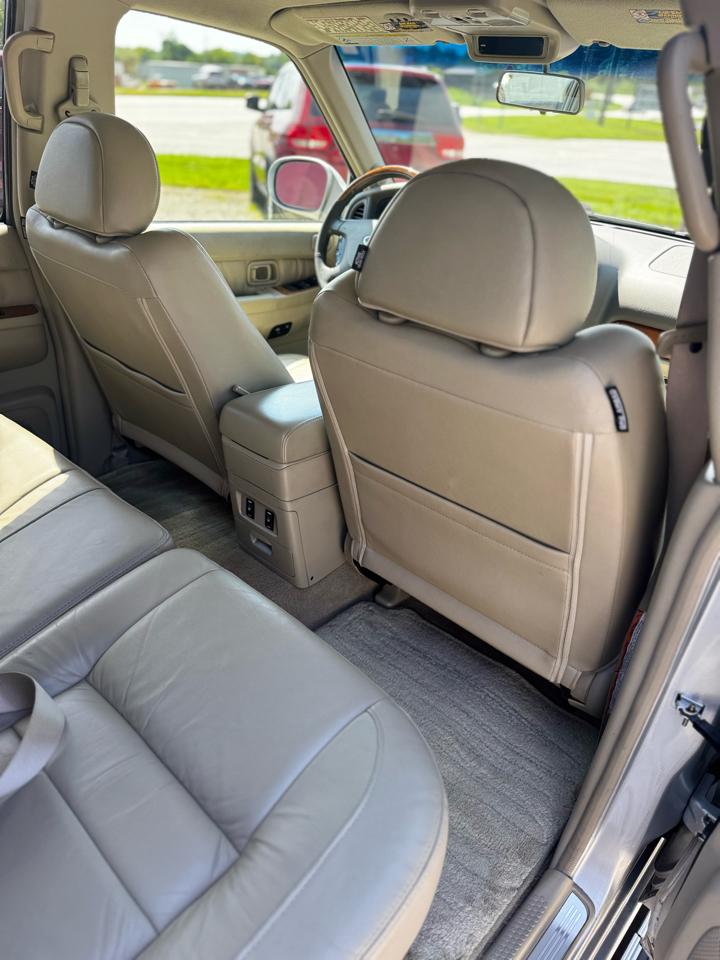 Infiniti QX4 4WD 2003