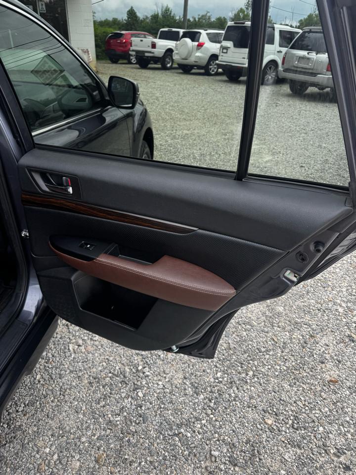 Subaru Outback 2.5i Limited 2014