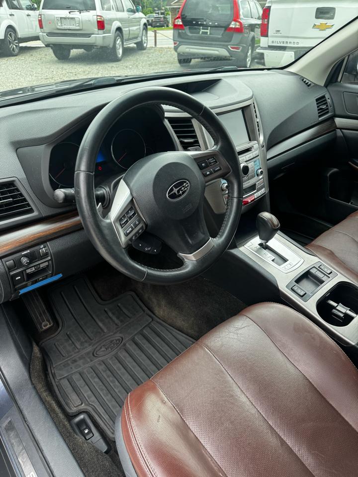 Subaru Outback 2.5i Limited 2014