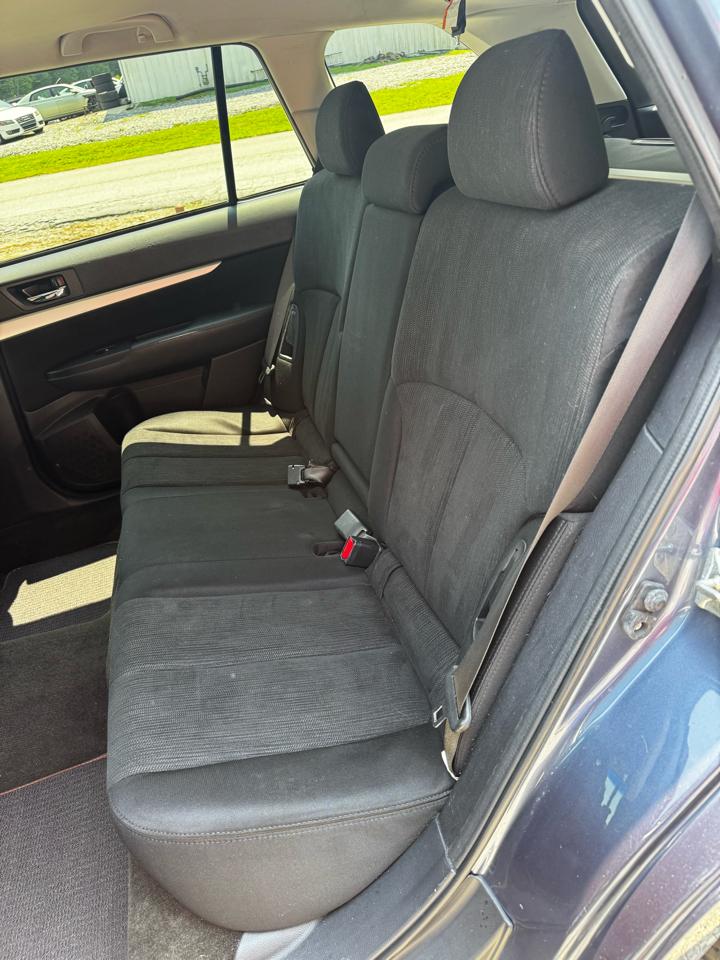 Subaru Outback 2.5i Premium 2013