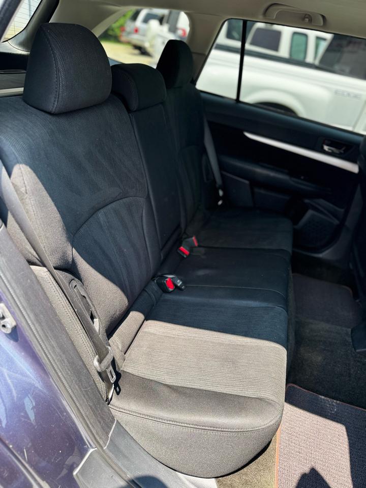 Subaru Outback 2.5i Premium 2013