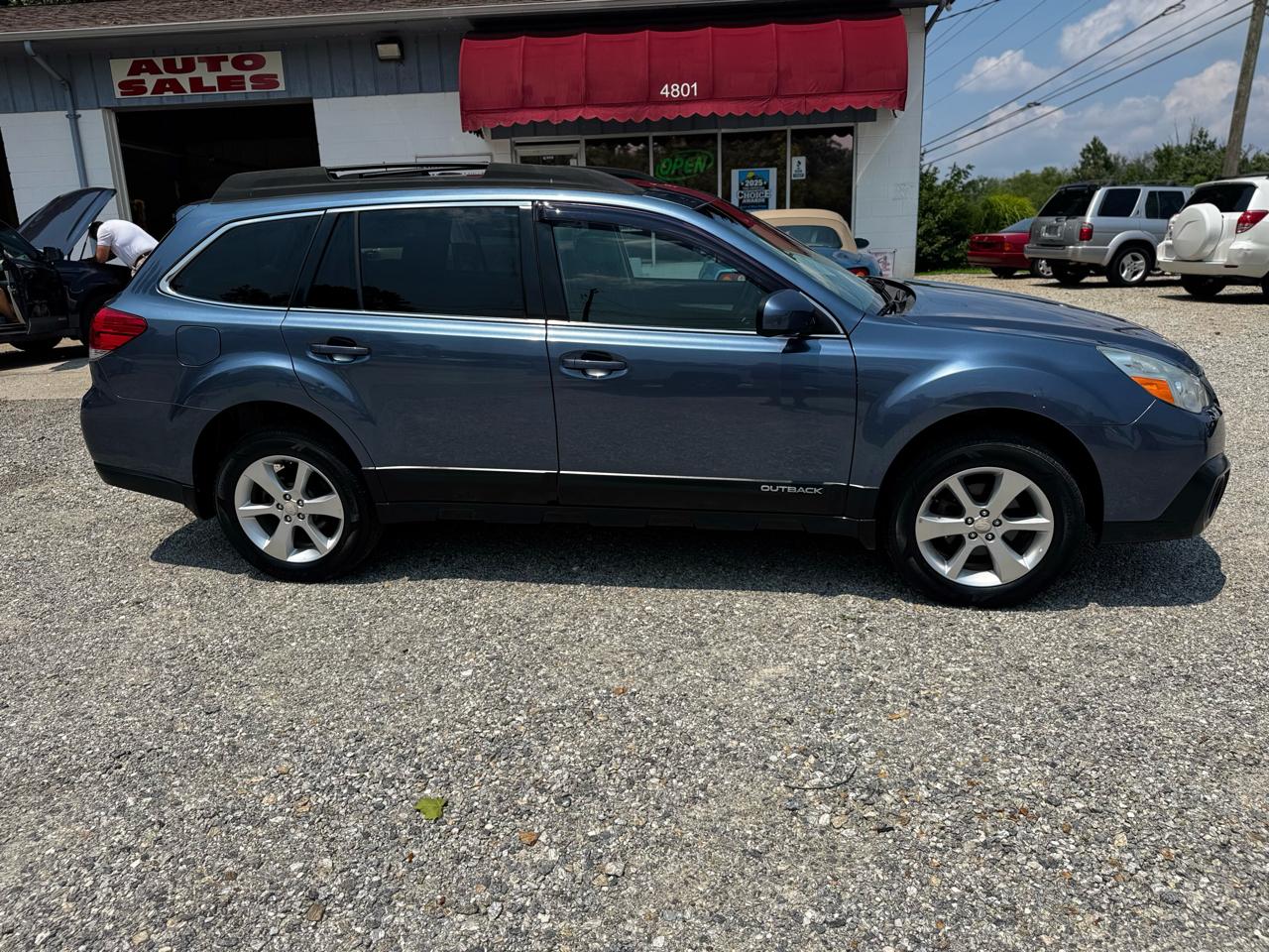 Subaru Outback 2.5i Premium 2013