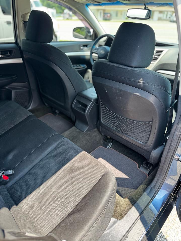 Subaru Outback 2.5i Premium 2013