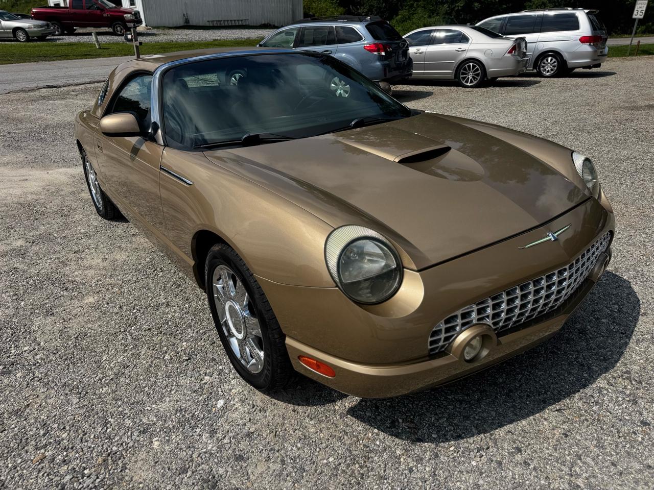 Ford Thunderbird Deluxe 2005