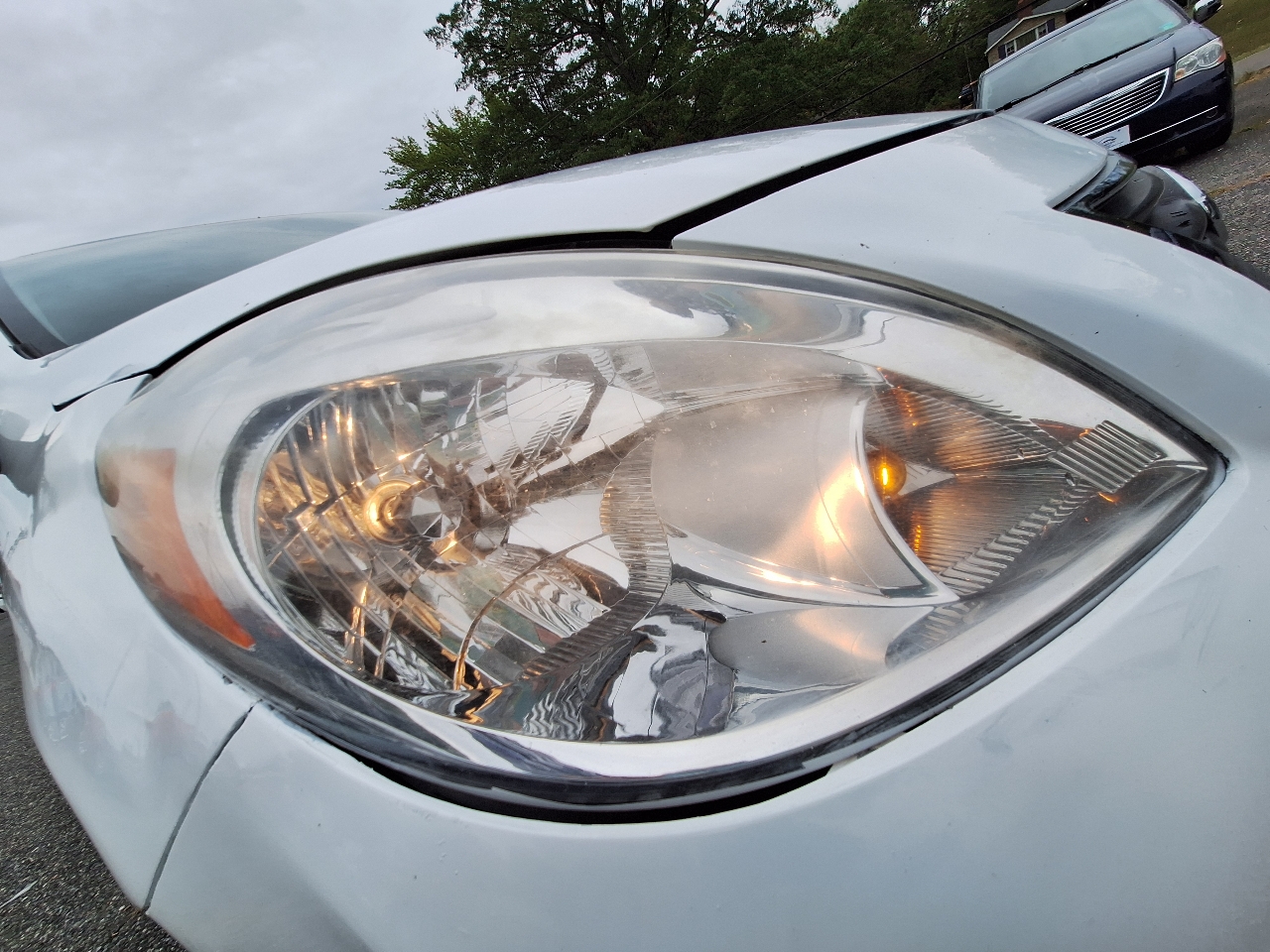 Nissan Versa 1.6 SV Sedan 2012 Nissan Versa 1.6 SV Sedan 2012