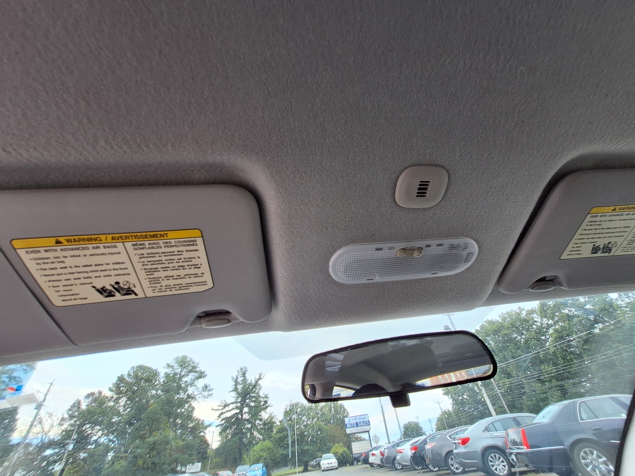 Nissan Versa 1.6 SV Sedan 2012 Nissan Versa 1.6 SV Sedan 2012