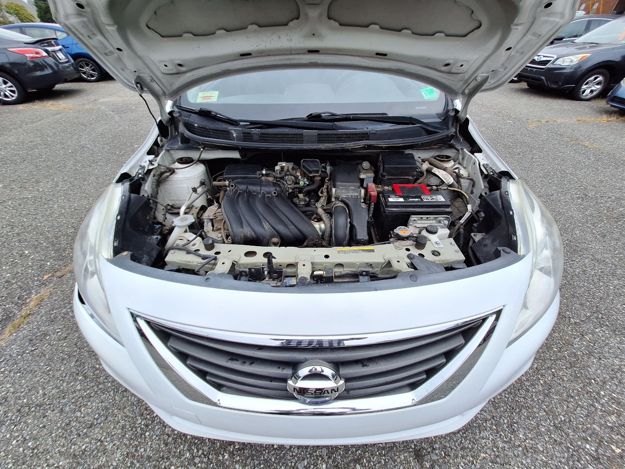 Nissan Versa 1.6 SV Sedan 2012 Nissan Versa 1.6 SV Sedan 2012