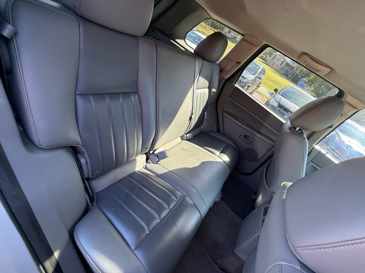 2006 Jeep Grand Cherokee Laredo photo 23