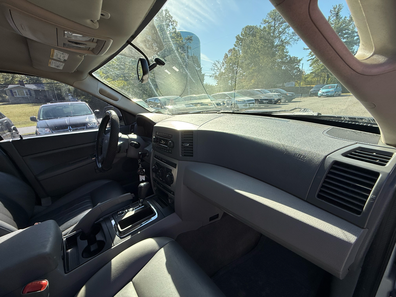 2006 Jeep Grand Cherokee Laredo photo 27