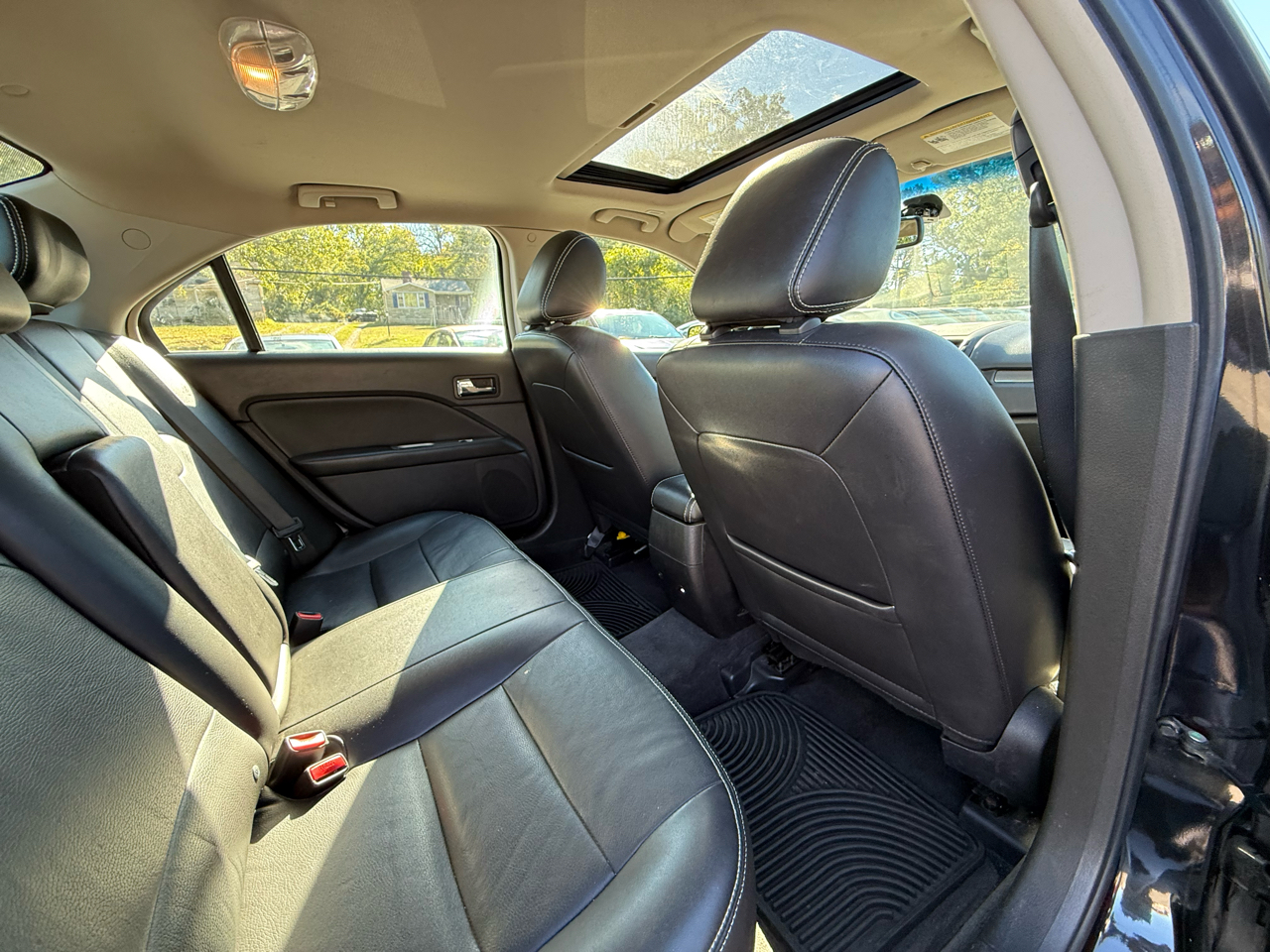 Ford Fusion I4 SEL 2011 Ford Fusion I4 SEL 2011