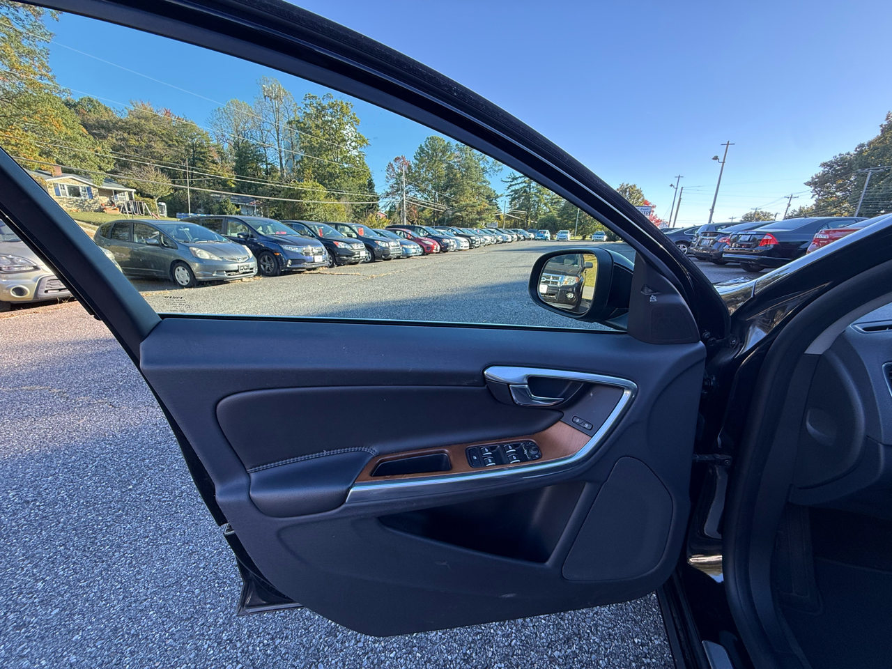 Volvo S60 T5 Inscription Platinum 2017 Volvo S60 T5 Inscription Platinum 2017