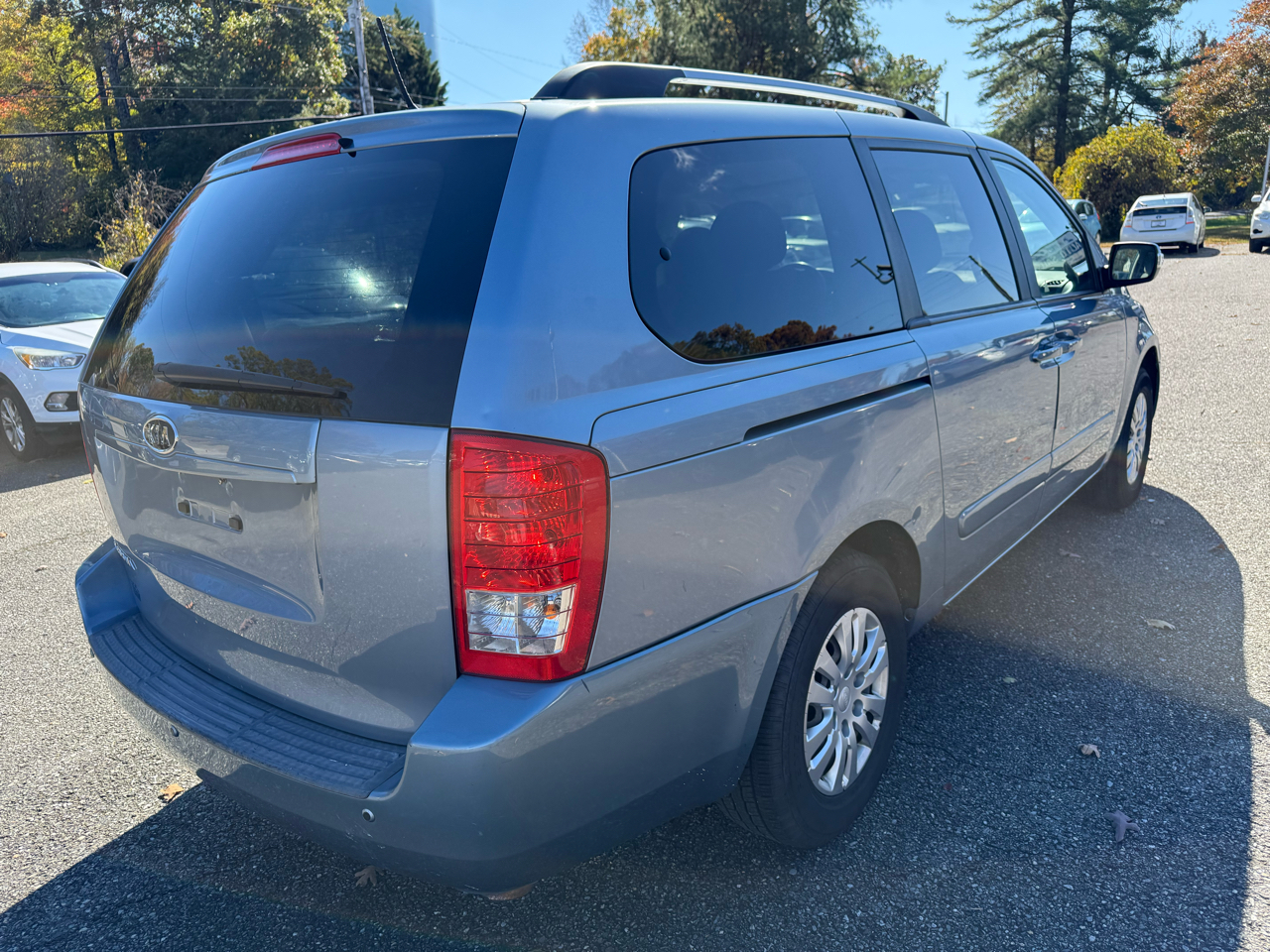 Kia Sedona LX LWB 2012 Kia Sedona LX LWB 2012