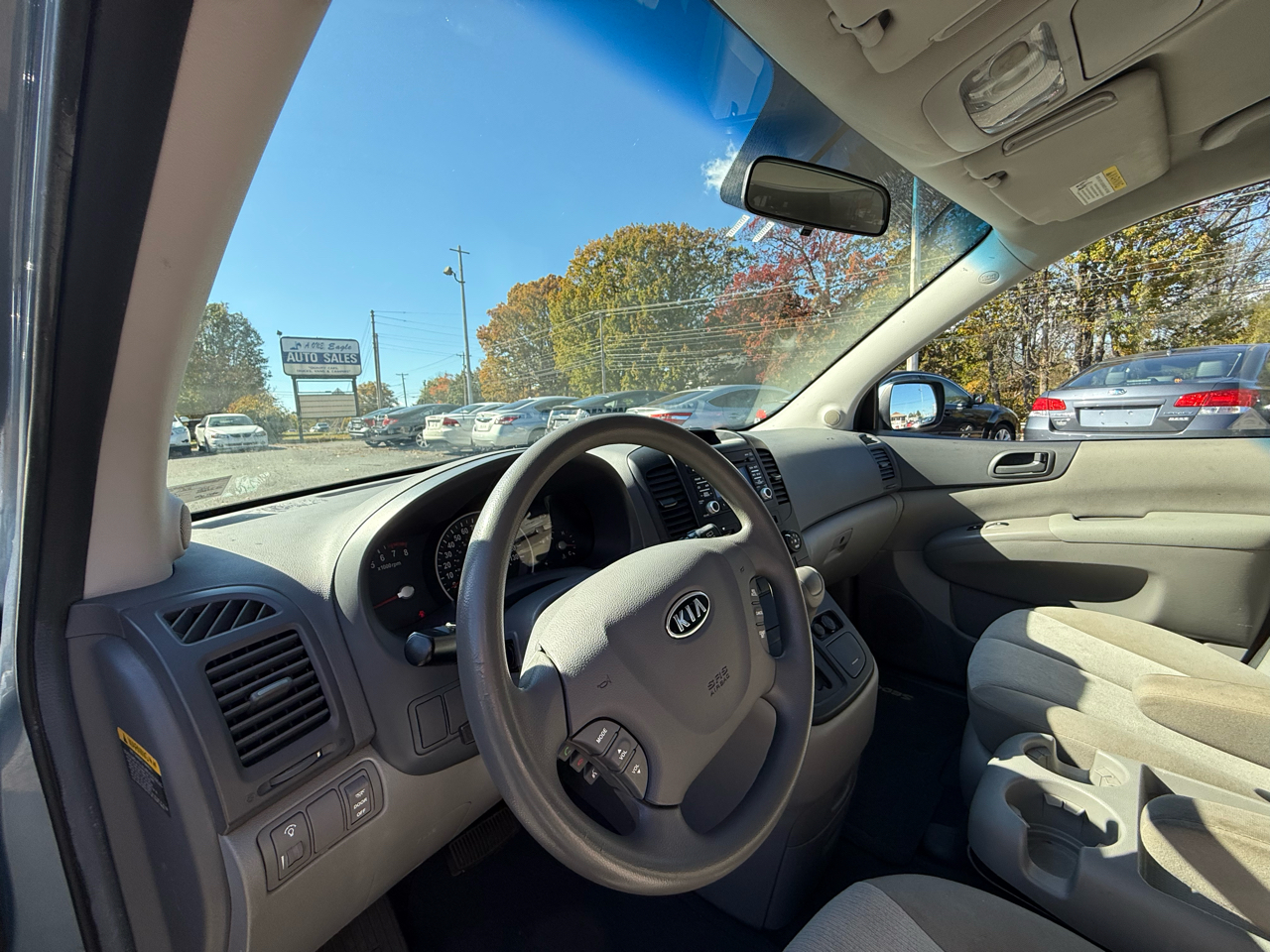 Kia Sedona LX LWB 2012 Kia Sedona LX LWB 2012