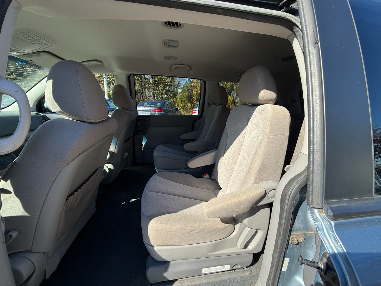 Kia Sedona LX LWB 2012 Kia Sedona LX LWB 2012