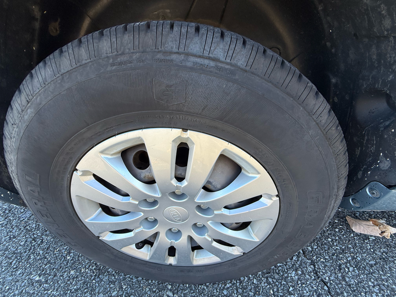 Kia Sedona LX LWB 2012 Kia Sedona LX LWB 2012