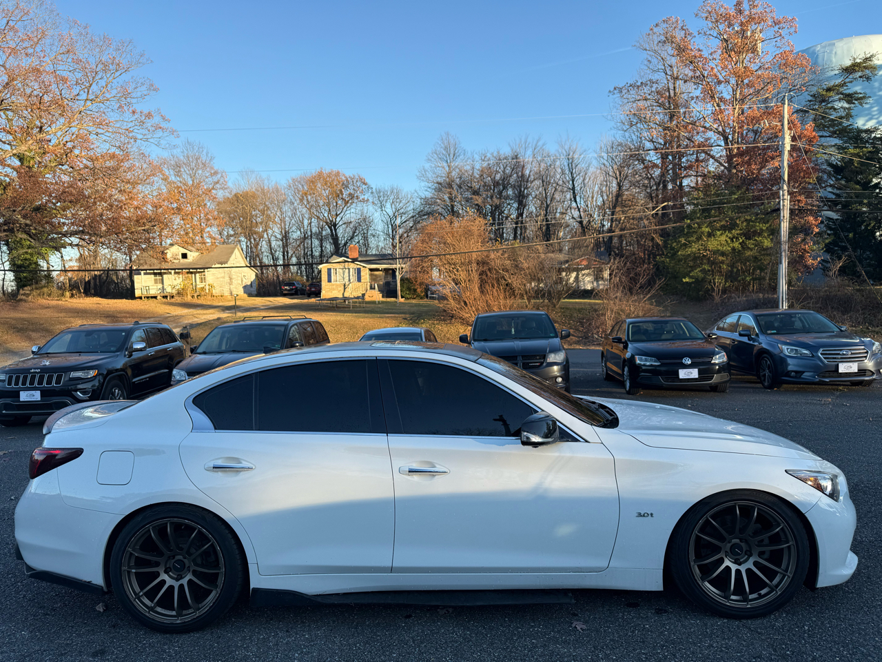 Infiniti Q50 4dr Sdn 3.0t Premium AWD 2017