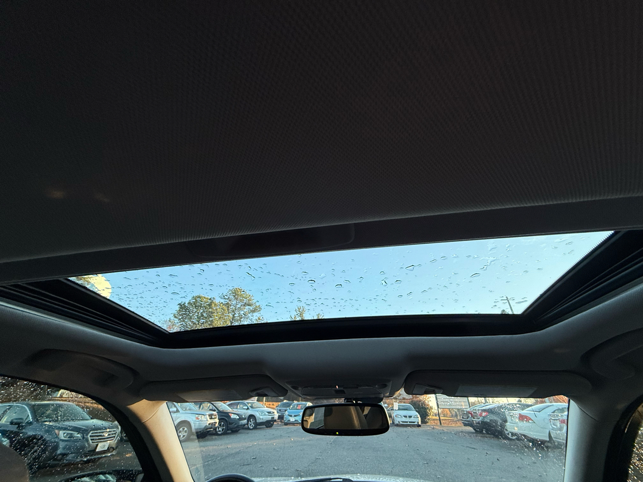 Infiniti Q50 4dr Sdn 3.0t Premium AWD 2017