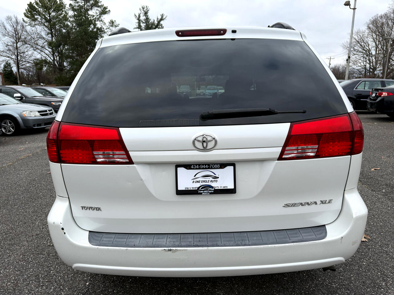 Toyota Sienna XLE 2005