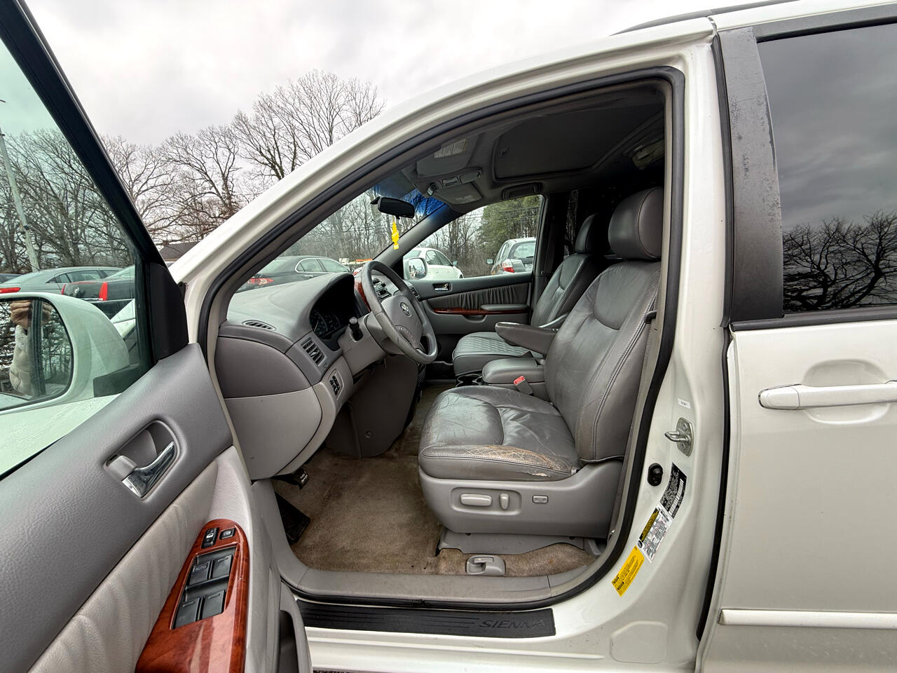 Toyota Sienna XLE 2005