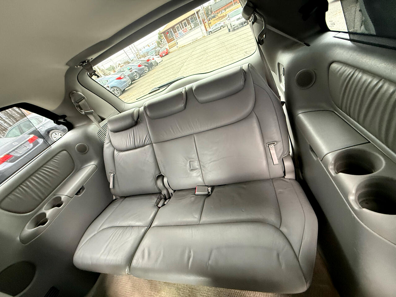 Toyota Sienna XLE 2005