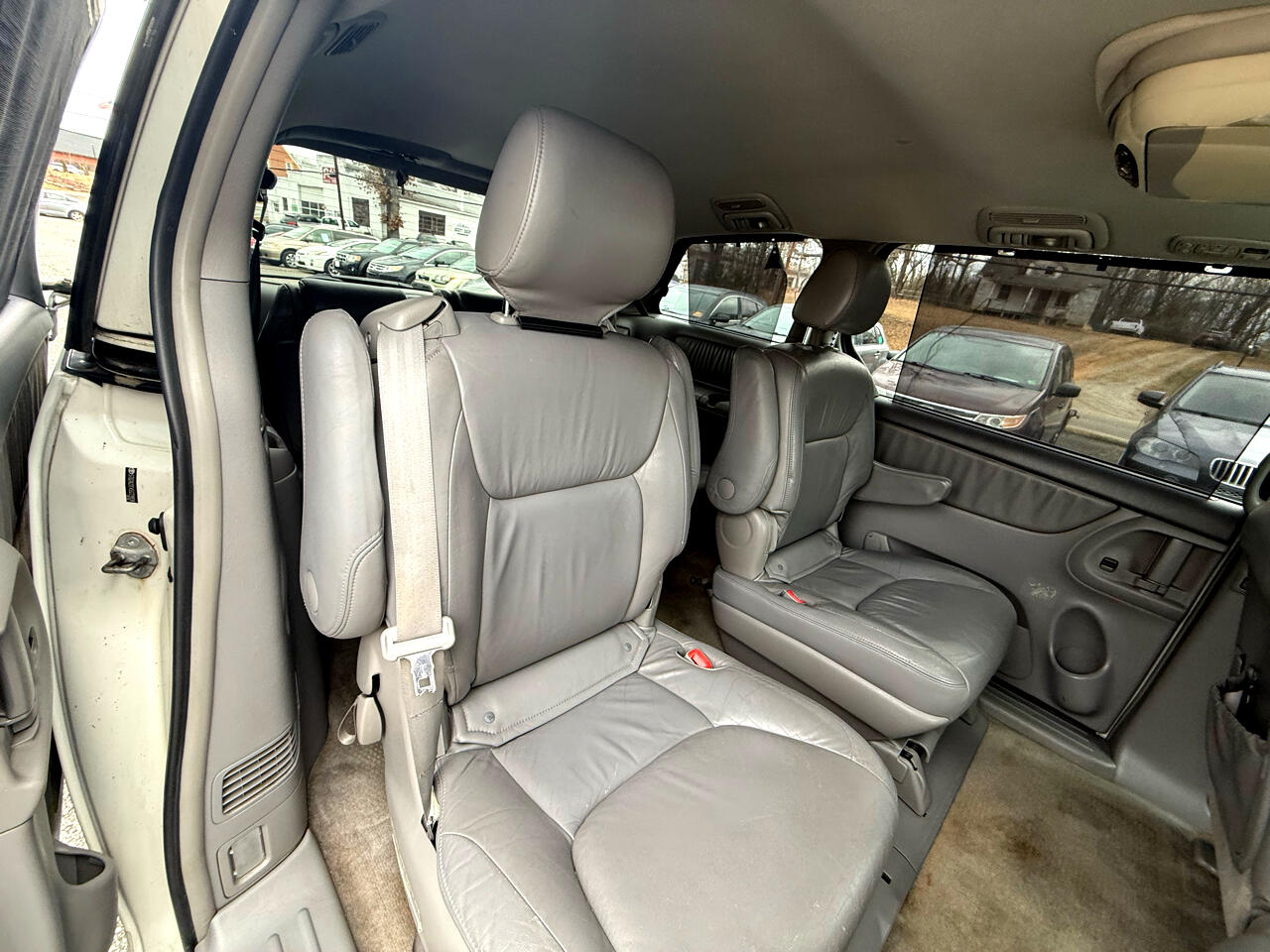 Toyota Sienna XLE 2005