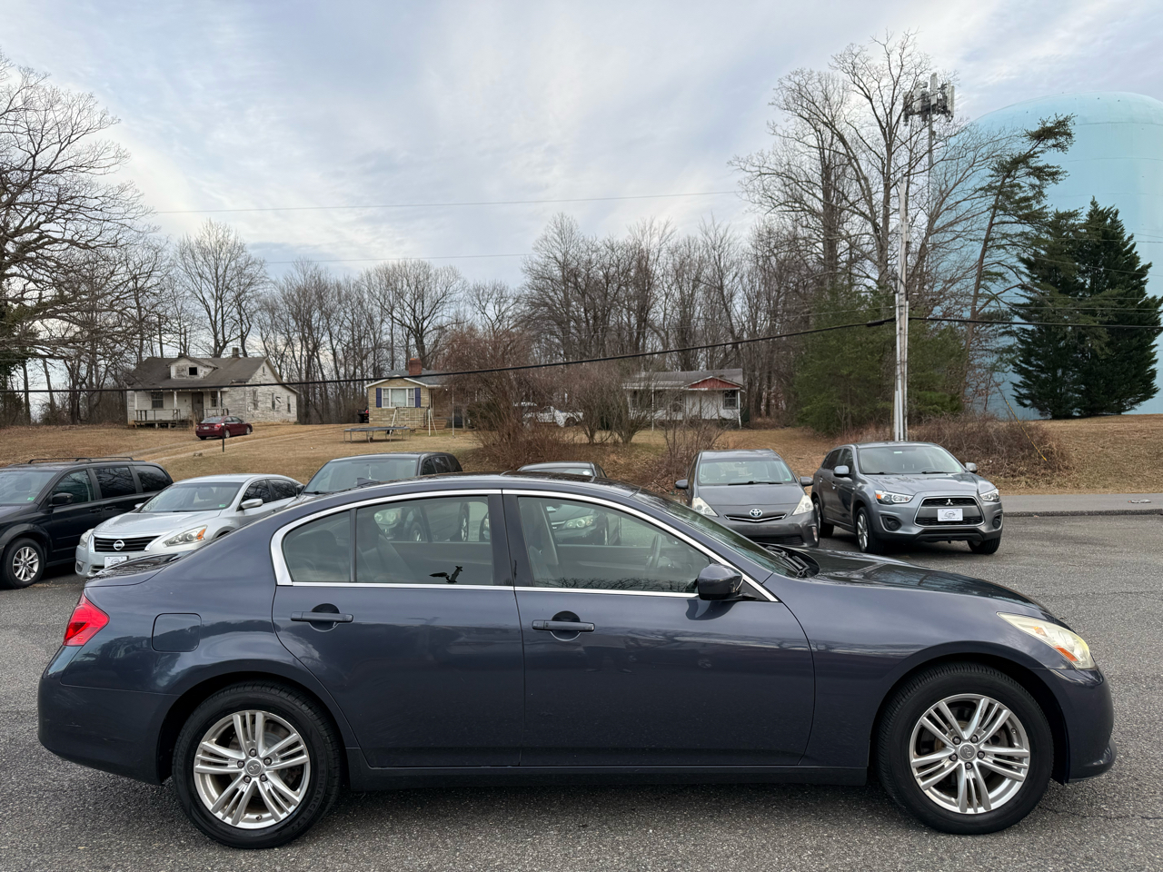 Infiniti G Sedan G37x AWD 2011