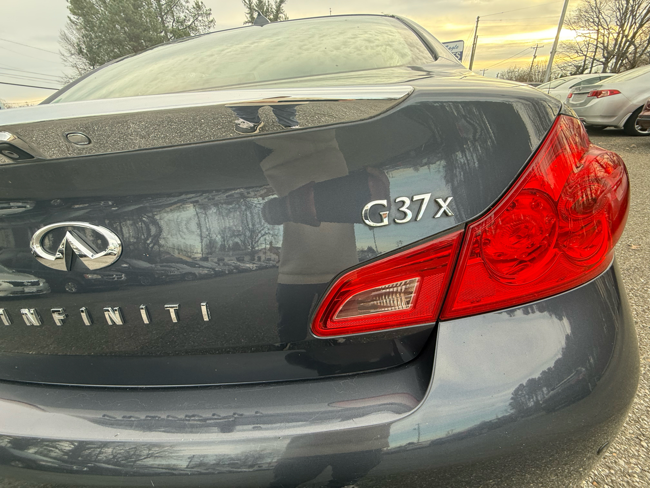 Infiniti G Sedan G37x AWD 2011