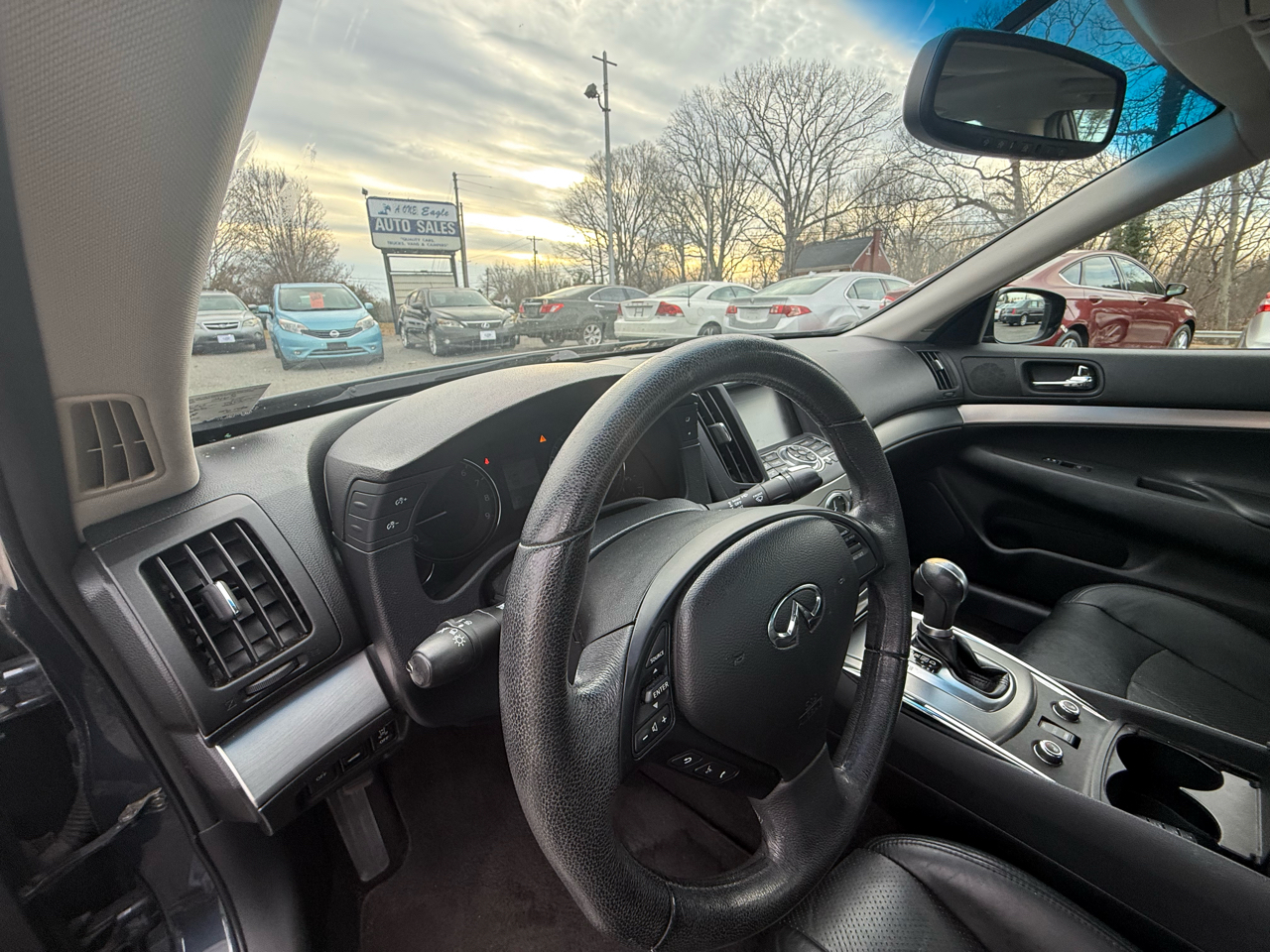 Infiniti G Sedan G37x AWD 2011