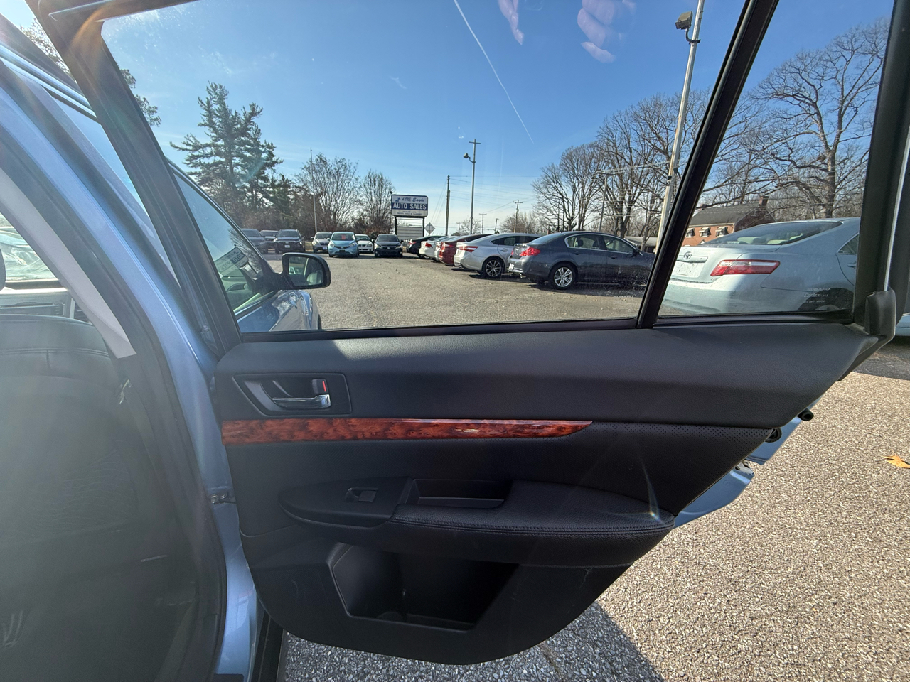 Subaru Outback 3.6R Limited 2010