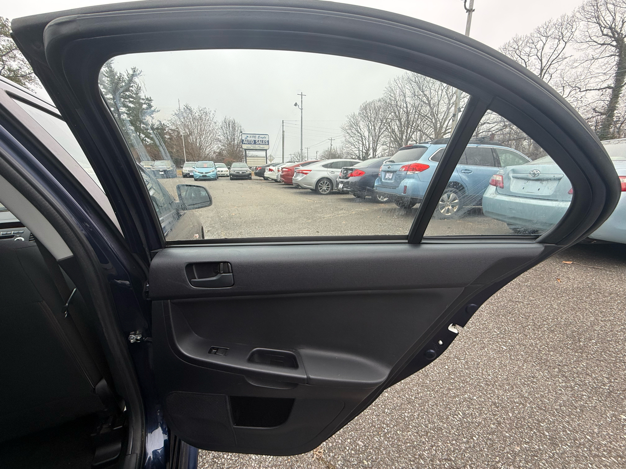 Mitsubishi Lancer Sportback ES 2013