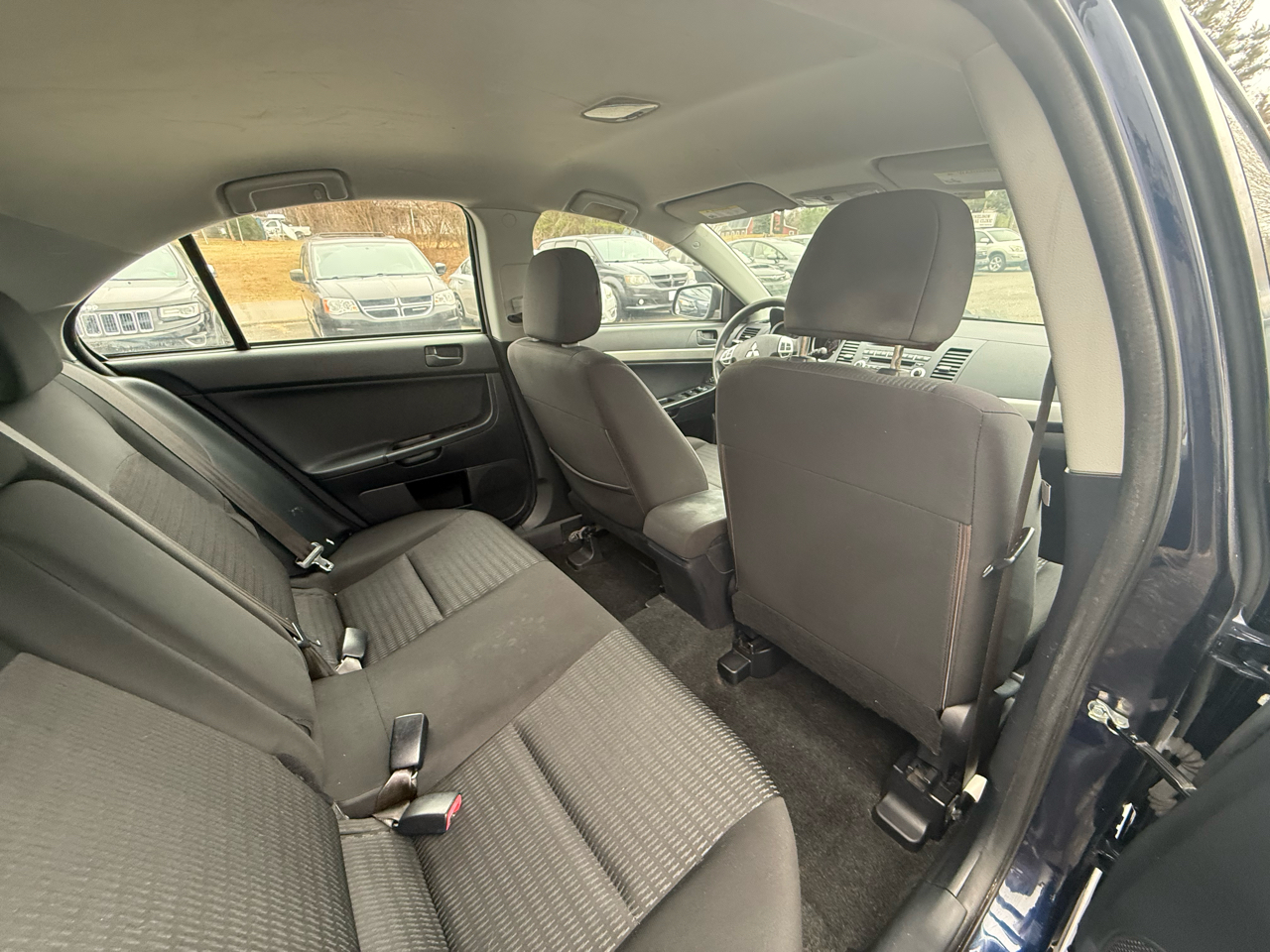 Mitsubishi Lancer Sportback ES 2013