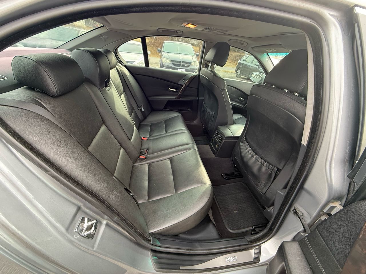 BMW 5-Series 525i 2004