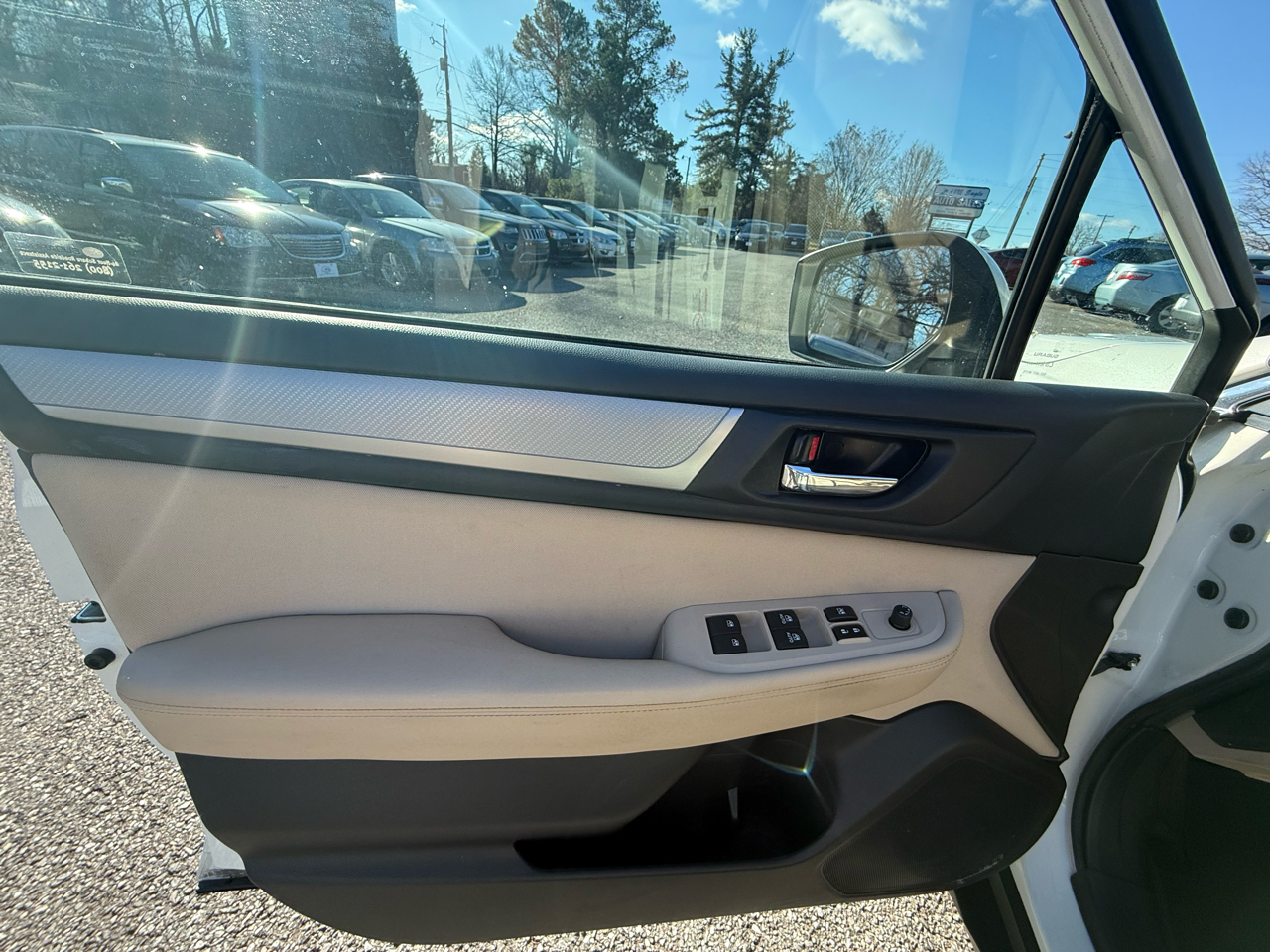 Subaru Outback 2.5i Premium 2015