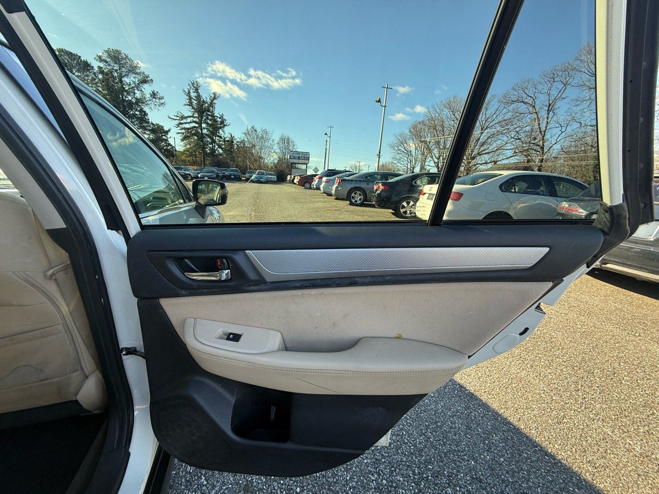 Subaru Outback 2.5i Premium 2015