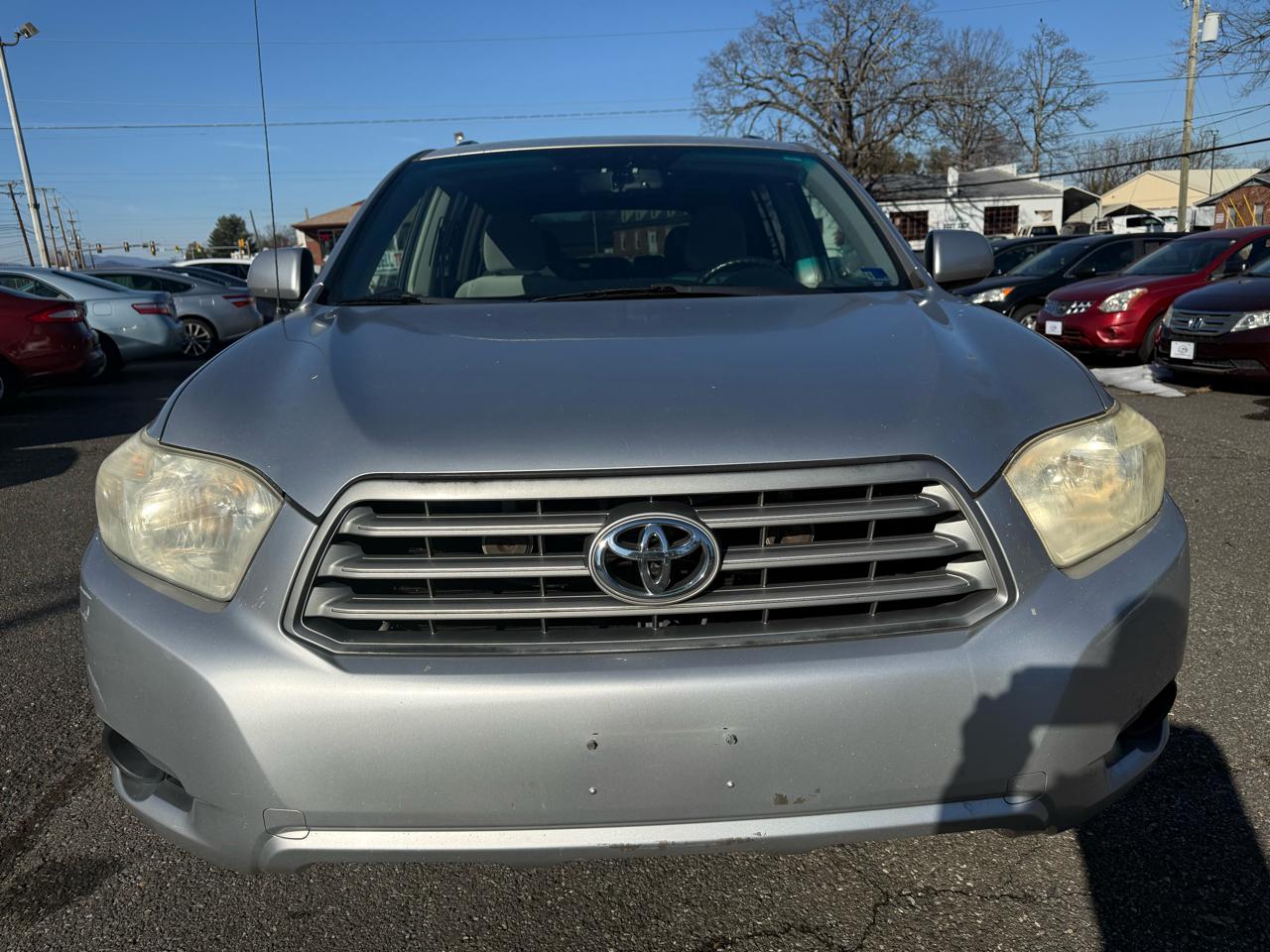 Toyota Highlander Base 2WD 2009