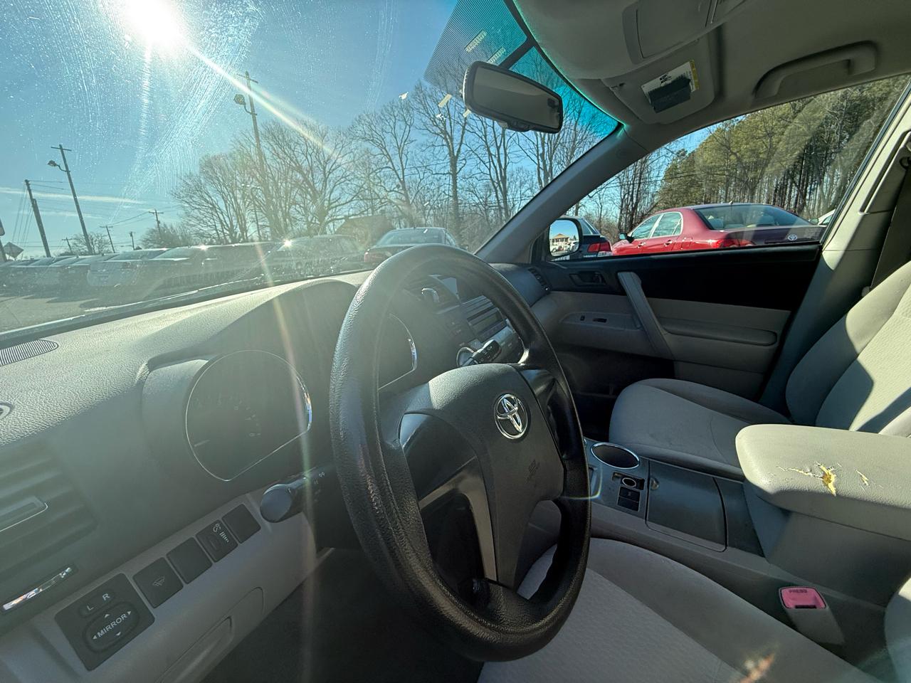 Toyota Highlander Base 2WD 2009