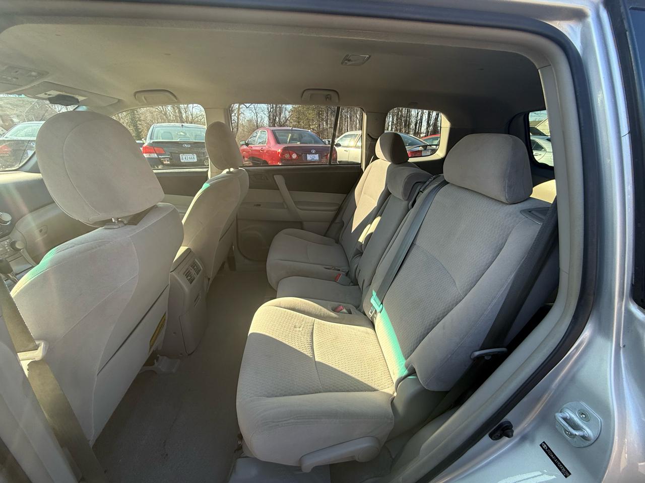 Toyota Highlander Base 2WD 2009