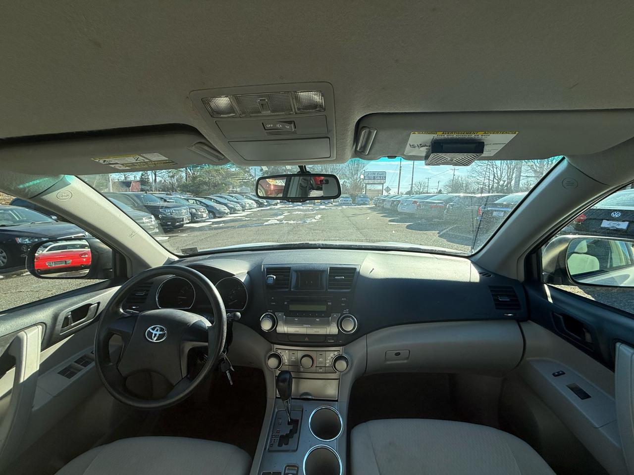 Toyota Highlander Base 2WD 2009