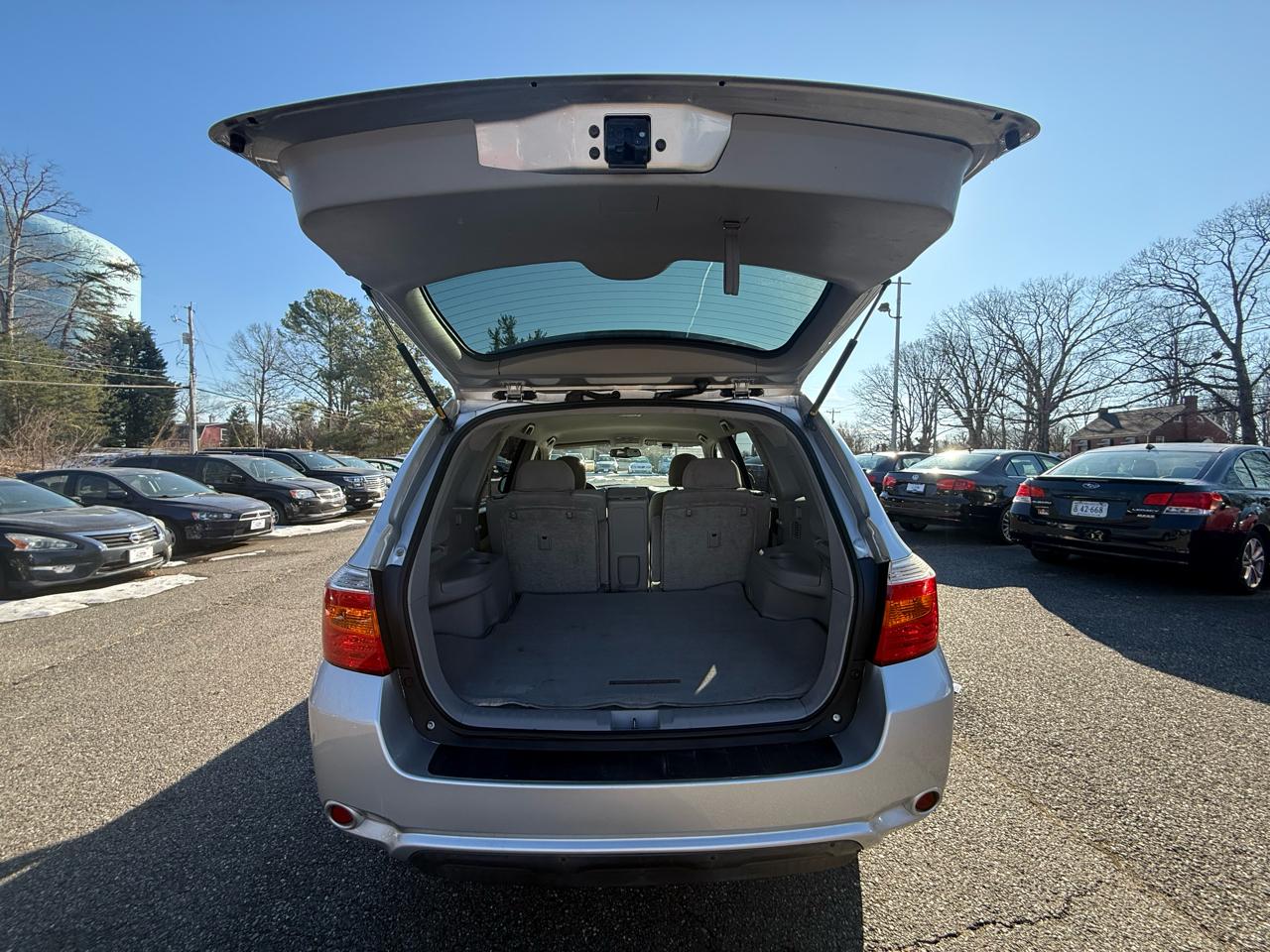 Toyota Highlander Base 2WD 2009