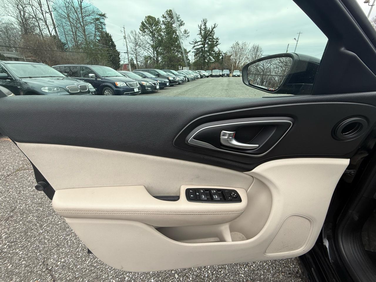 Chrysler 200 Limited 2015