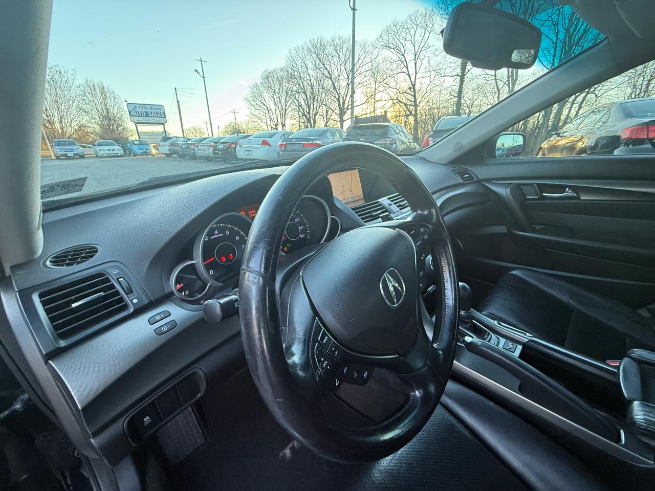 Acura TL 6-Speed AT with Tech Package and 18-In. WP 2012