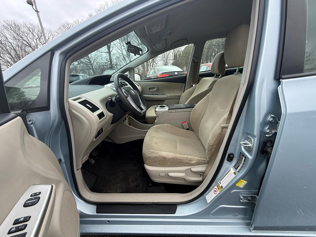 Toyota Prius V Three 2013