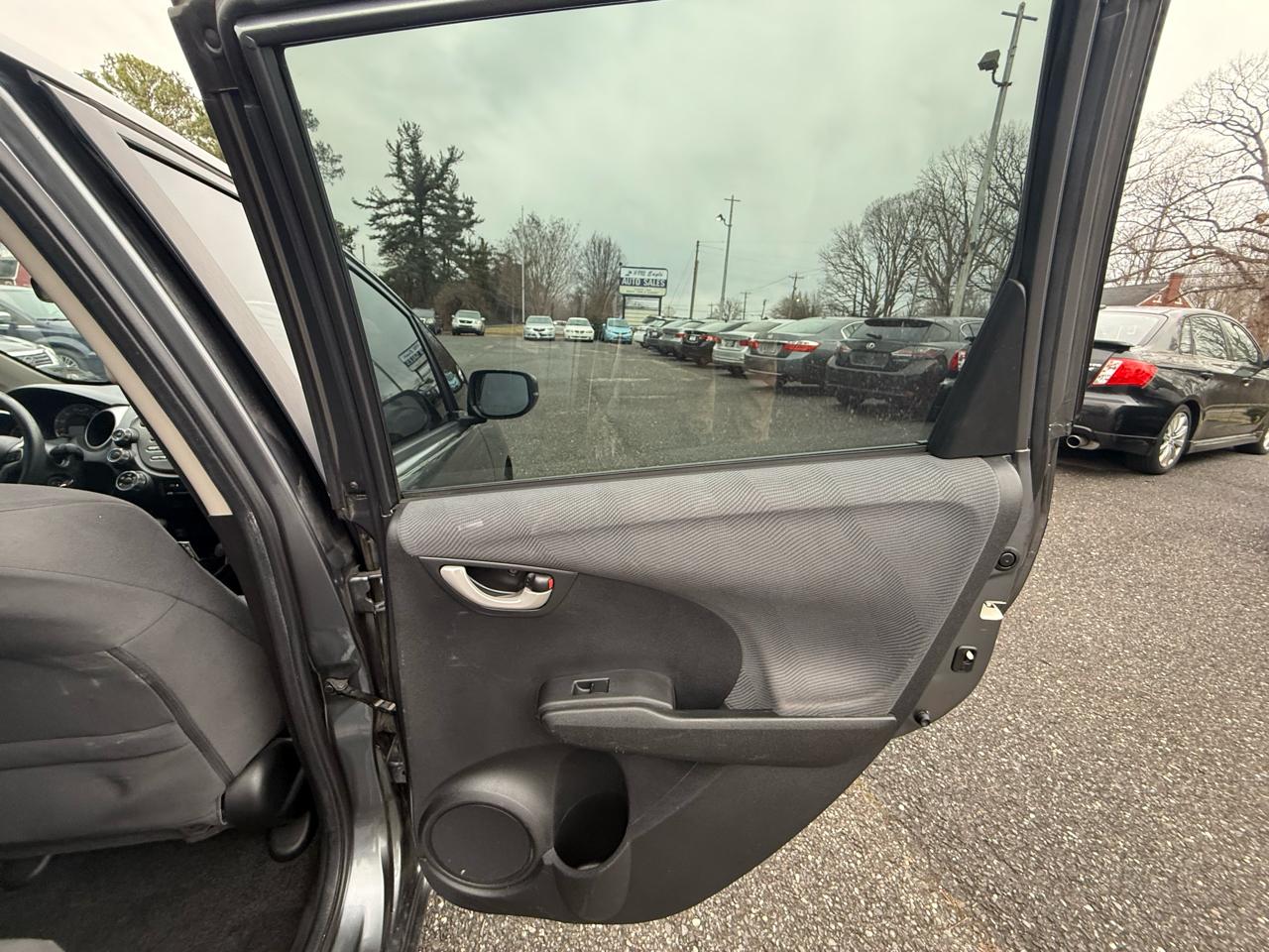 Honda Fit 5-Speed AT 2012