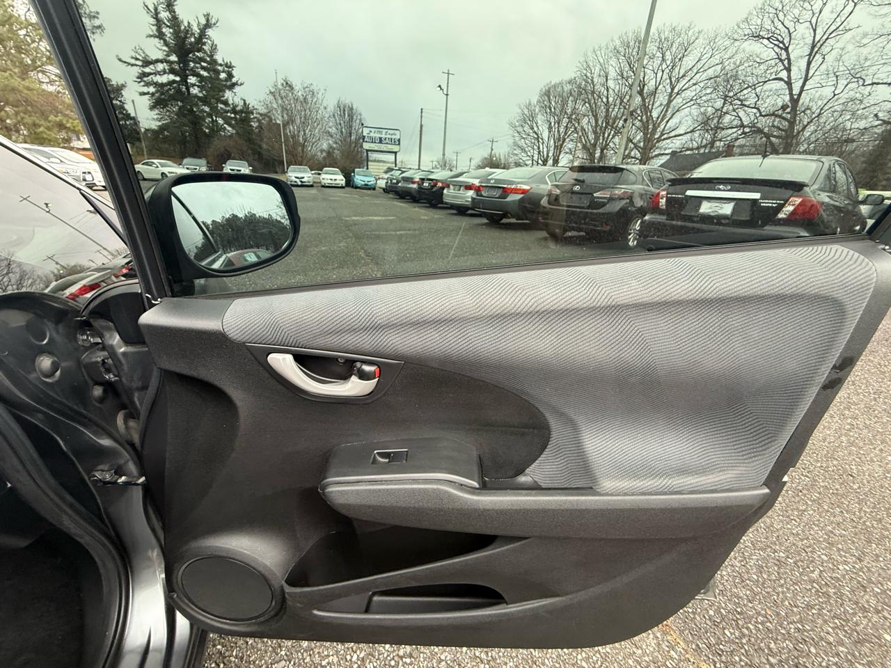 Honda Fit 5-Speed AT 2012